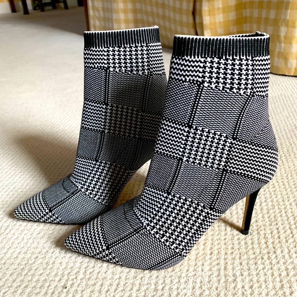 Heeled Knit Bootie
